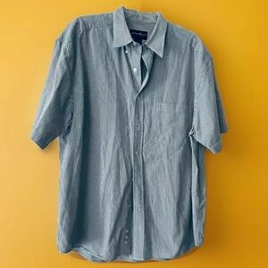 Eddie Bauer-Men’s Large-Button Up-Seersucker-Blueish/Gray Striped